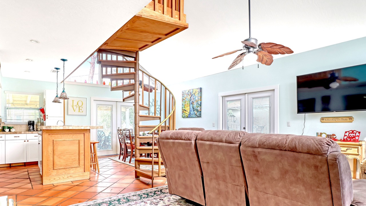 Photo of Livingroom in Sebastian Highlands