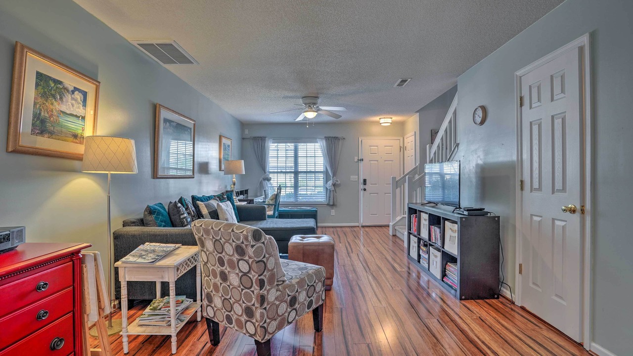 Photo of Livingroom in Charleston