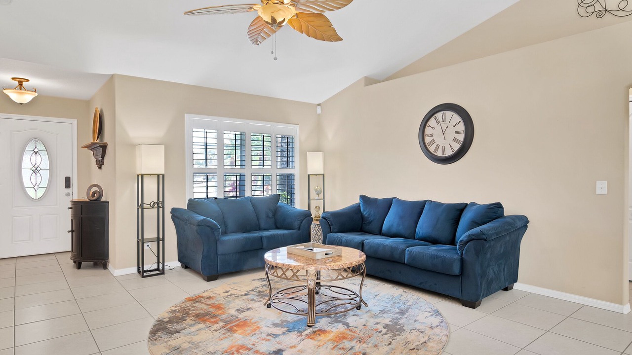 Photo of Livingroom in Sebastian Highlands