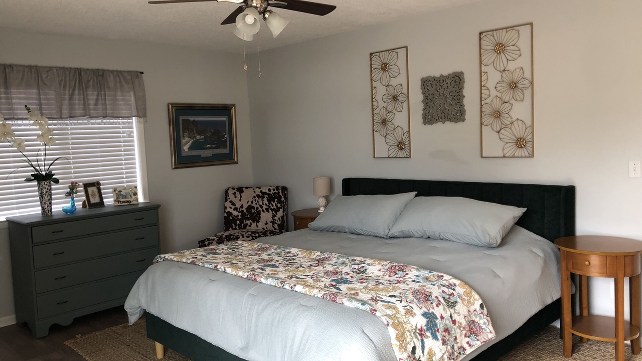 Photo of Bedroom in Dayton