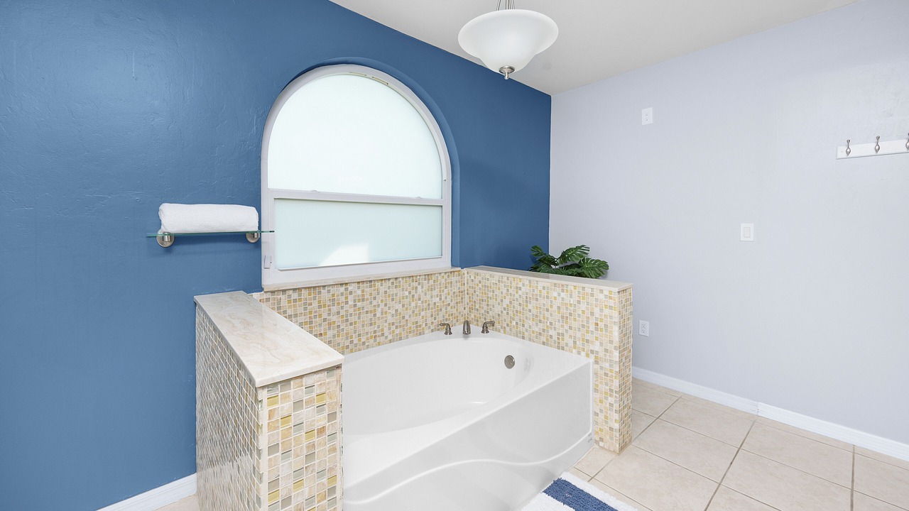Photo of Bathroom in Trafalgar