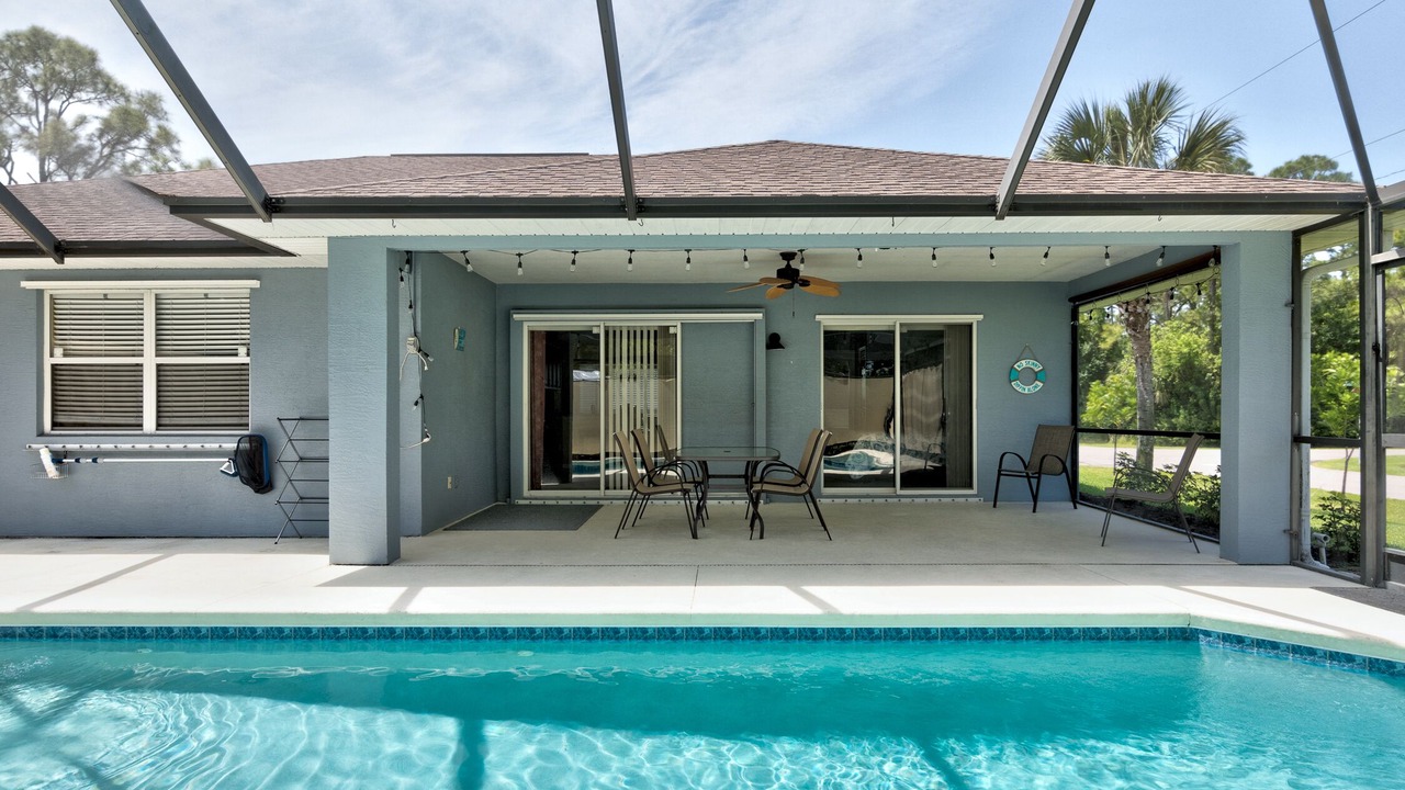 Photo of Outdoor in Sebastian Highlands