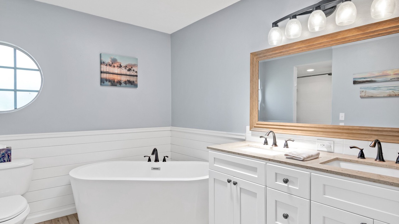 Photo of Bathroom in Sebastian Highlands