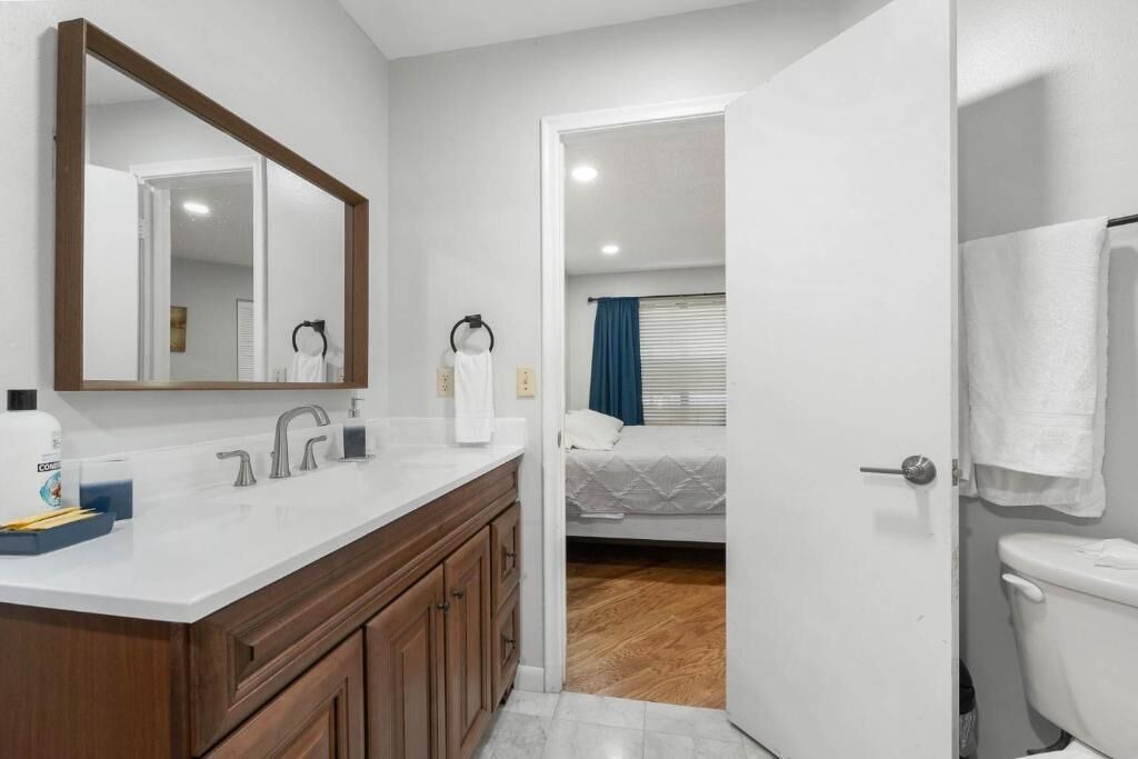 Photo of Bathroom in Ventura