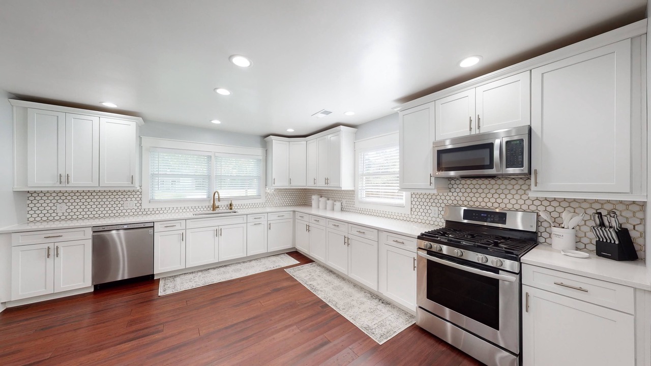 Photo of Kitchen in Garden City