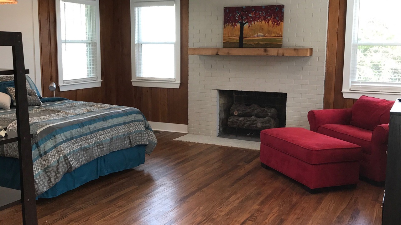 Photo of Bedroom in Augusta