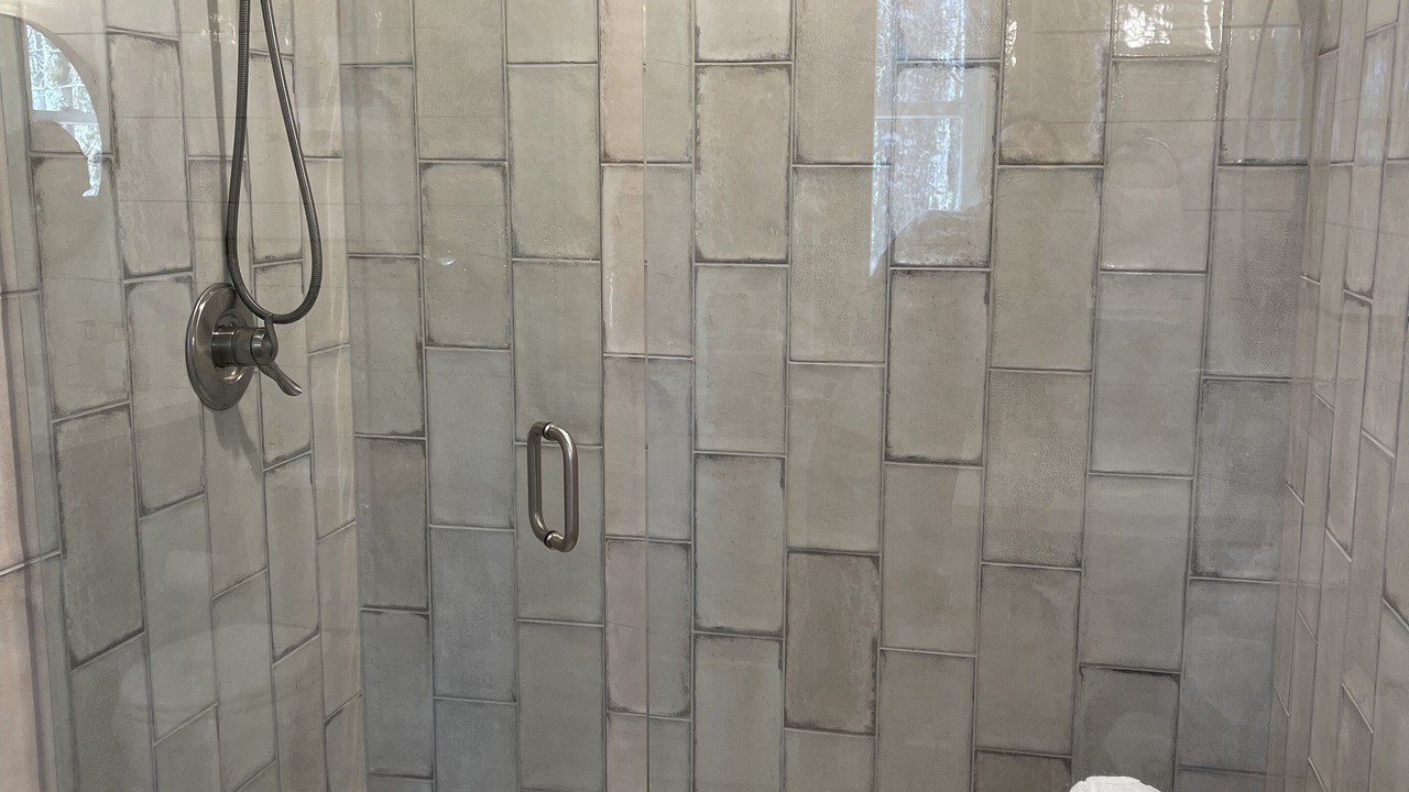 Photo of Bathroom in Glenville