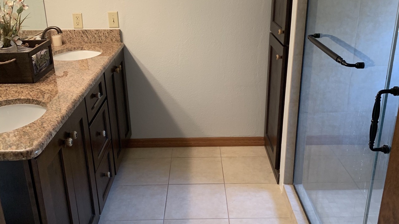 Photo of Bathroom in Crescent City