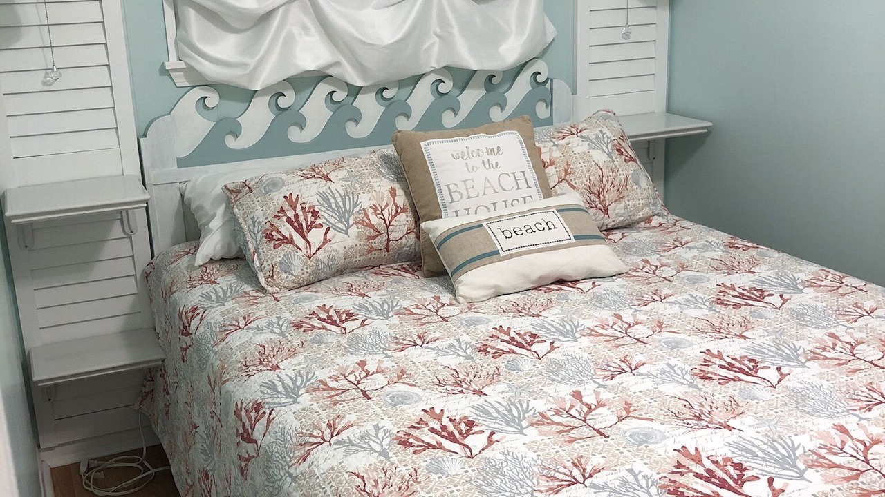 Photo of Bedroom in Tybee Island
