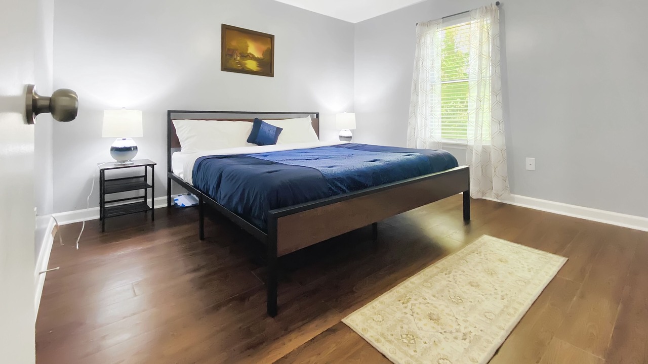 Photo of Bedroom in Martinez