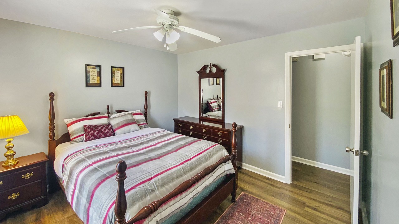 Photo of Bedroom in Martinez