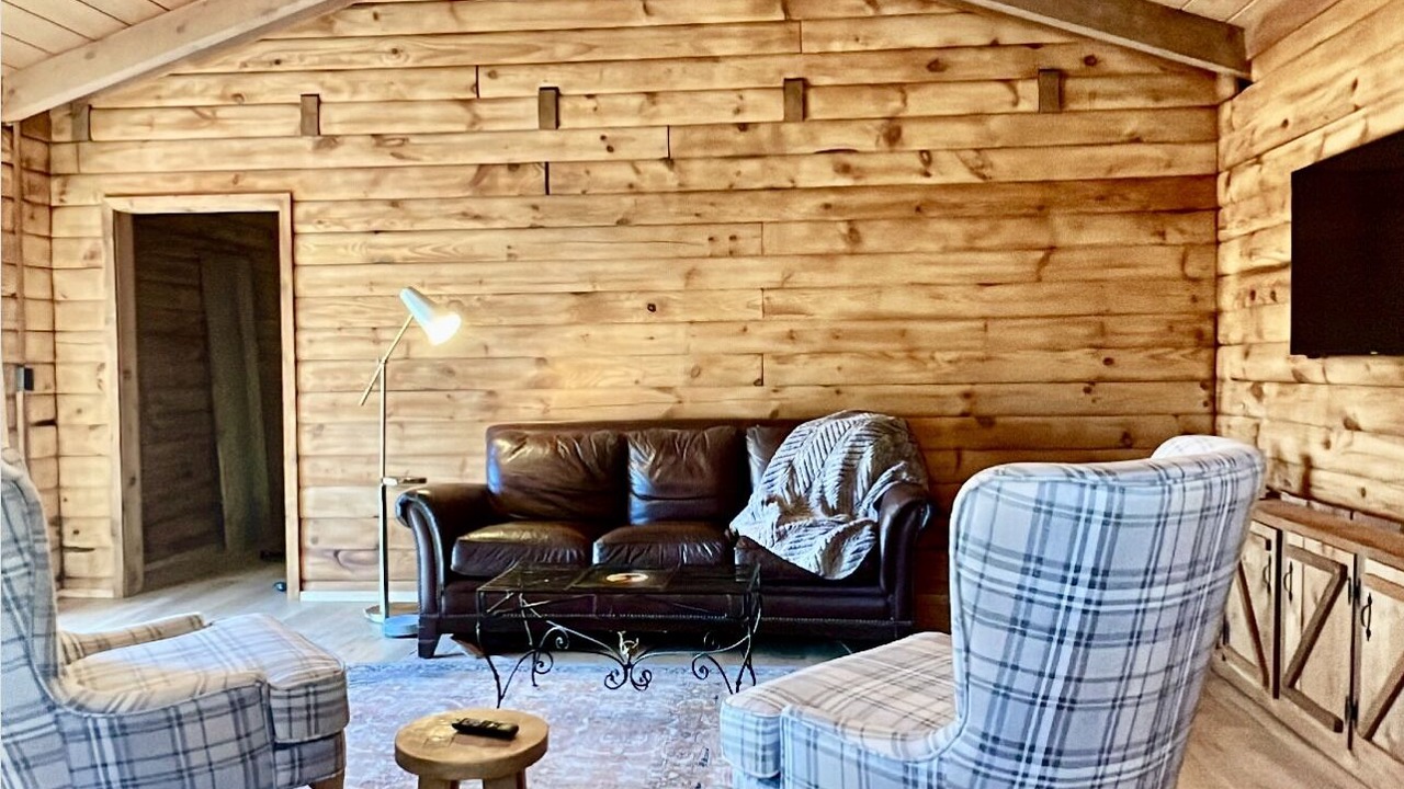 Photo of Livingroom in Brevard