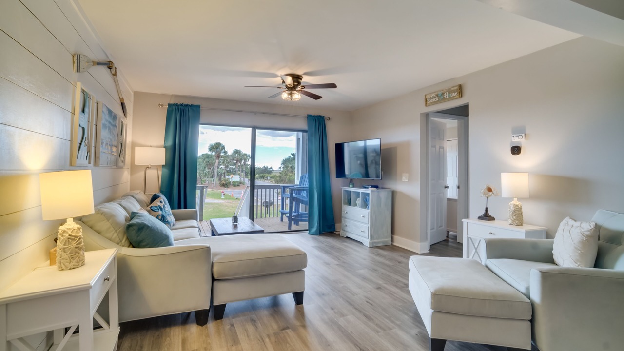 Photo of Bedroom in Oceanmarsh Subdivision