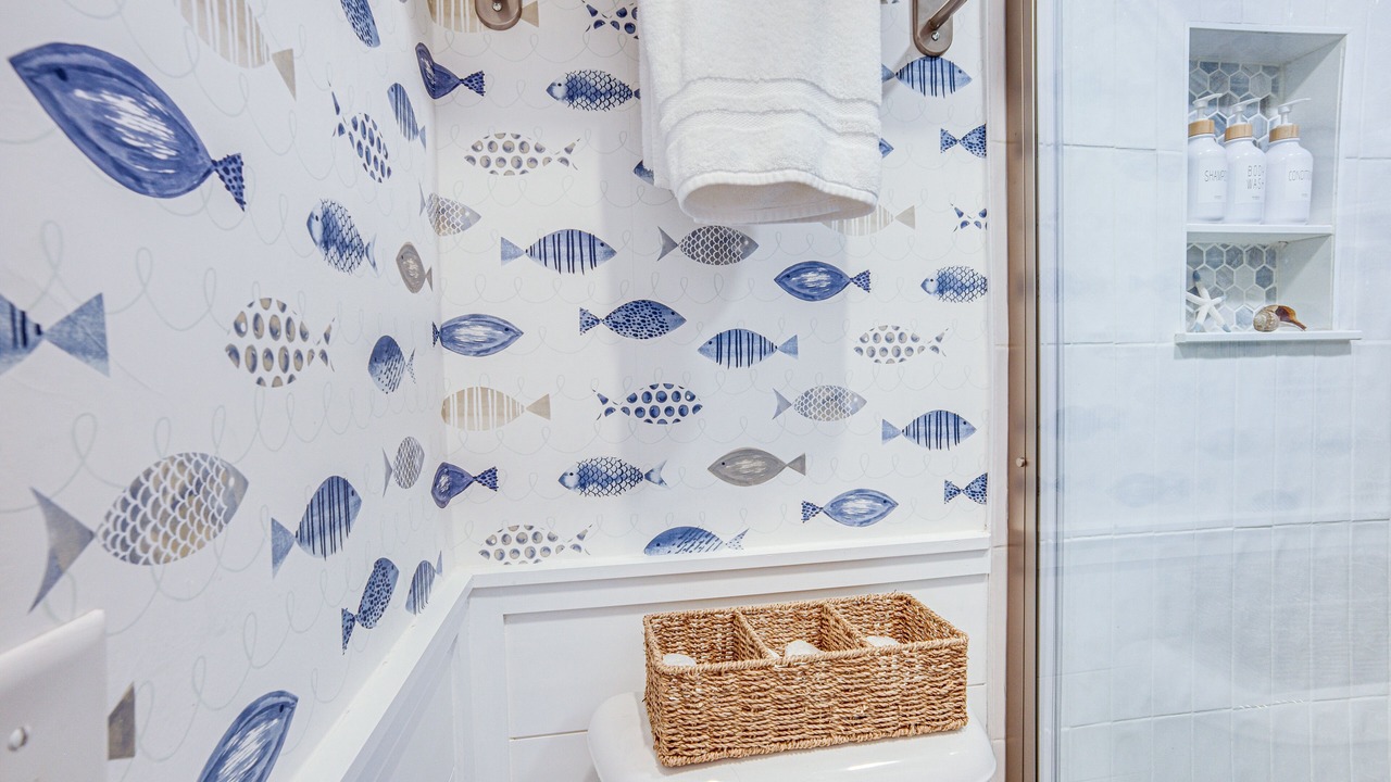 Photo of Bathroom in Oceanmarsh Subdivision