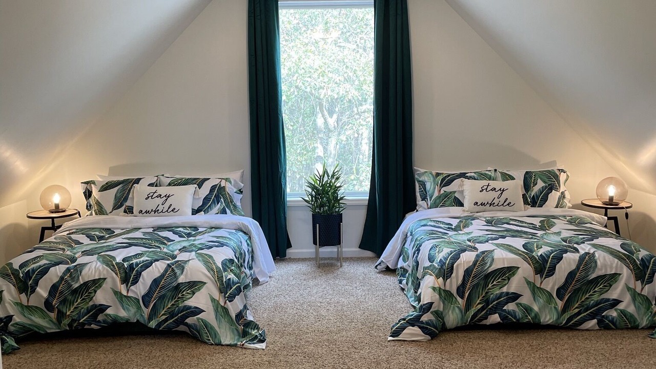 Photo of Bedroom in Whitemarsh Island