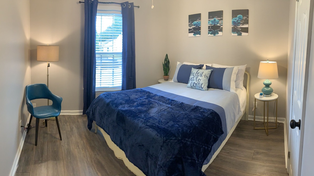 Photo of Bedroom in Whitemarsh Island