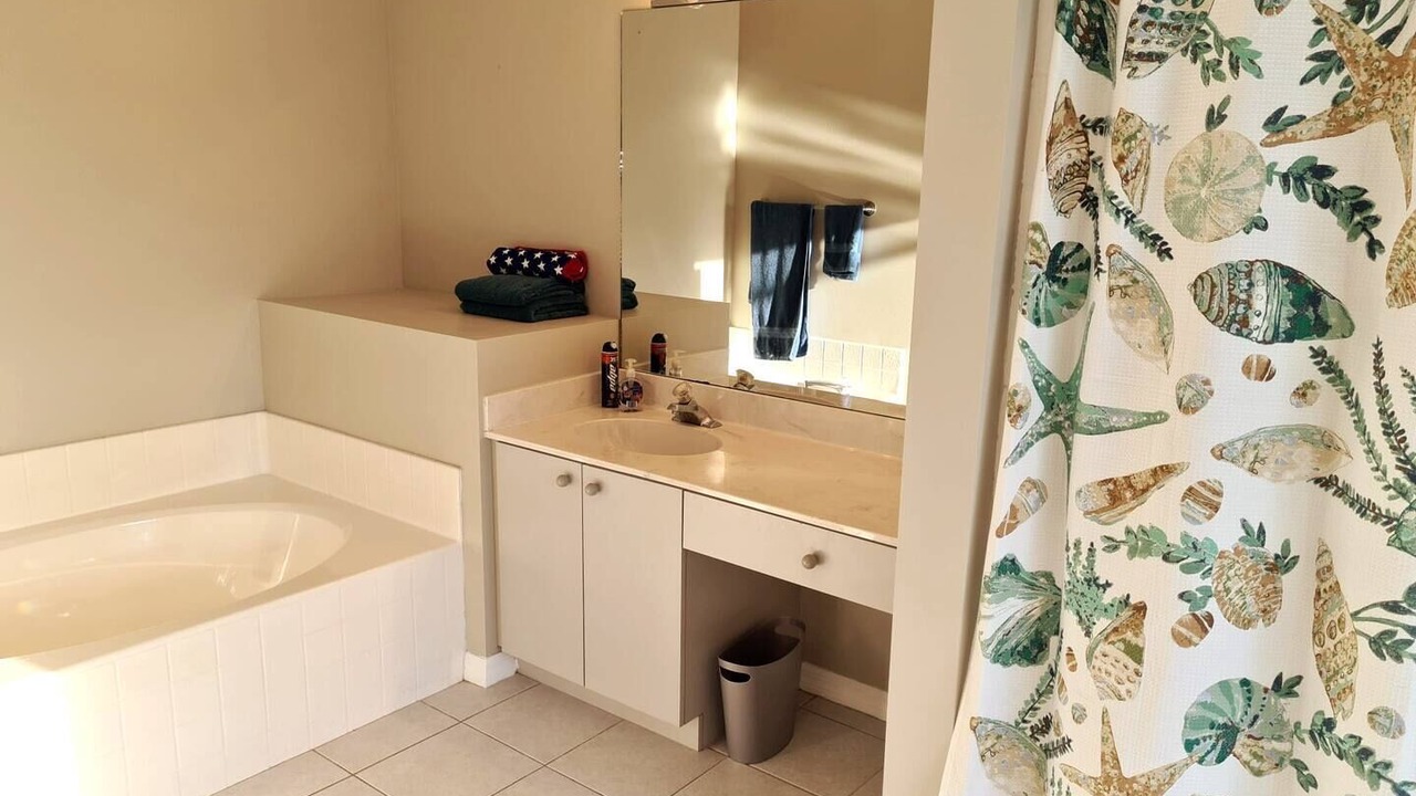 Photo of Bathroom in Port Saint Lucie
