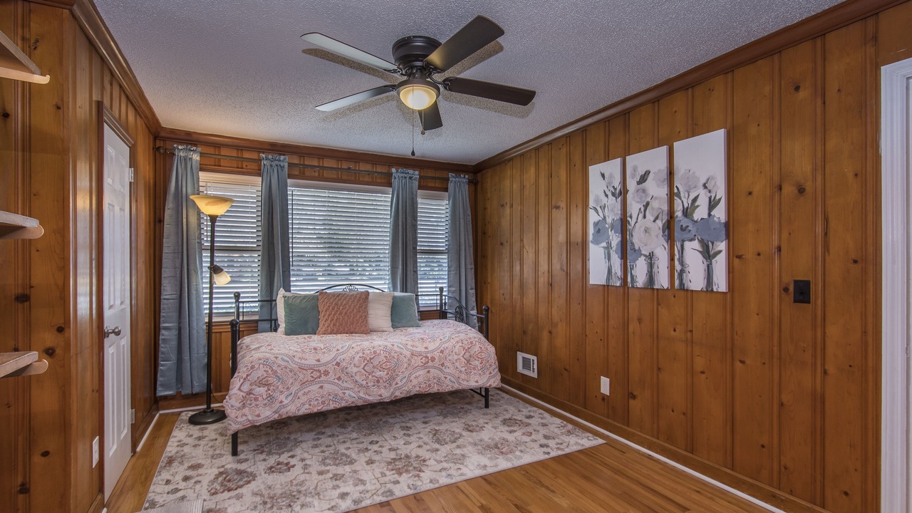 Photo of Bedroom in West Columbia