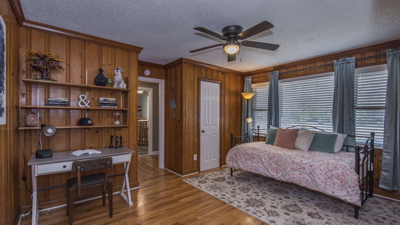 Photo of Bedroom in West Columbia