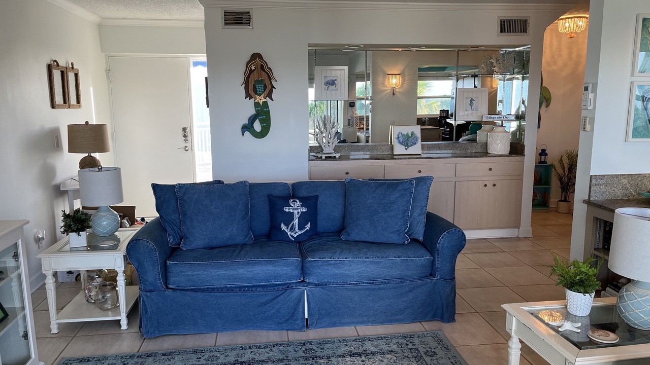 Photo of Livingroom in Melbourne Beach
