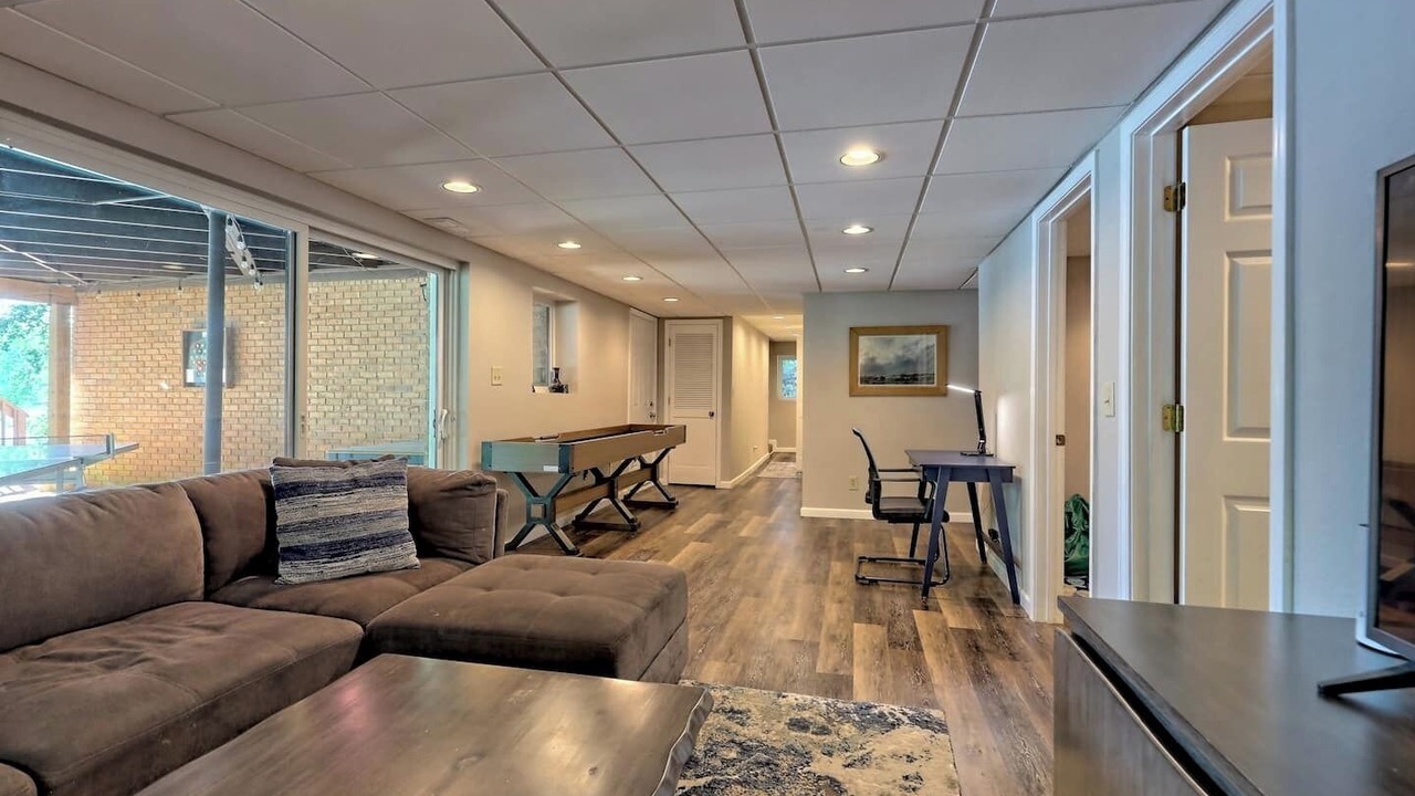 Photo of Livingroom in Hiawassee
