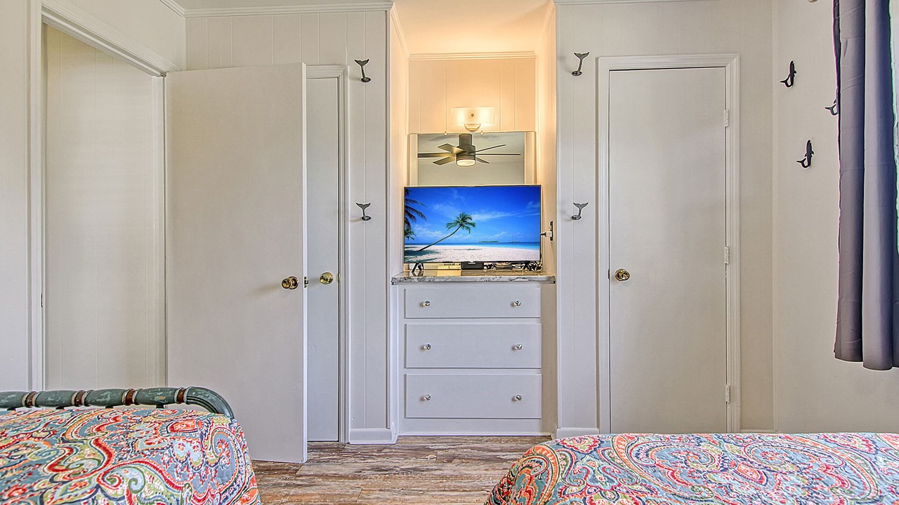 Photo of Bedroom in Edisto Island