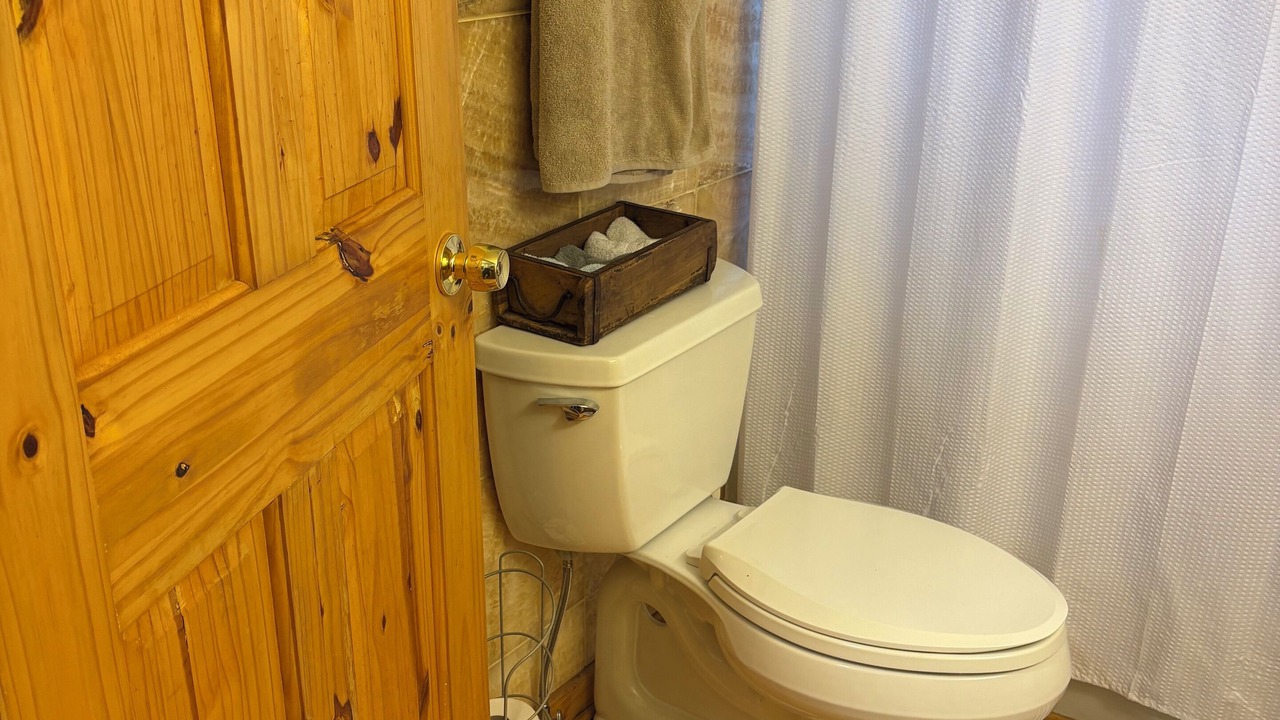 Photo of Bathroom in Hayesville