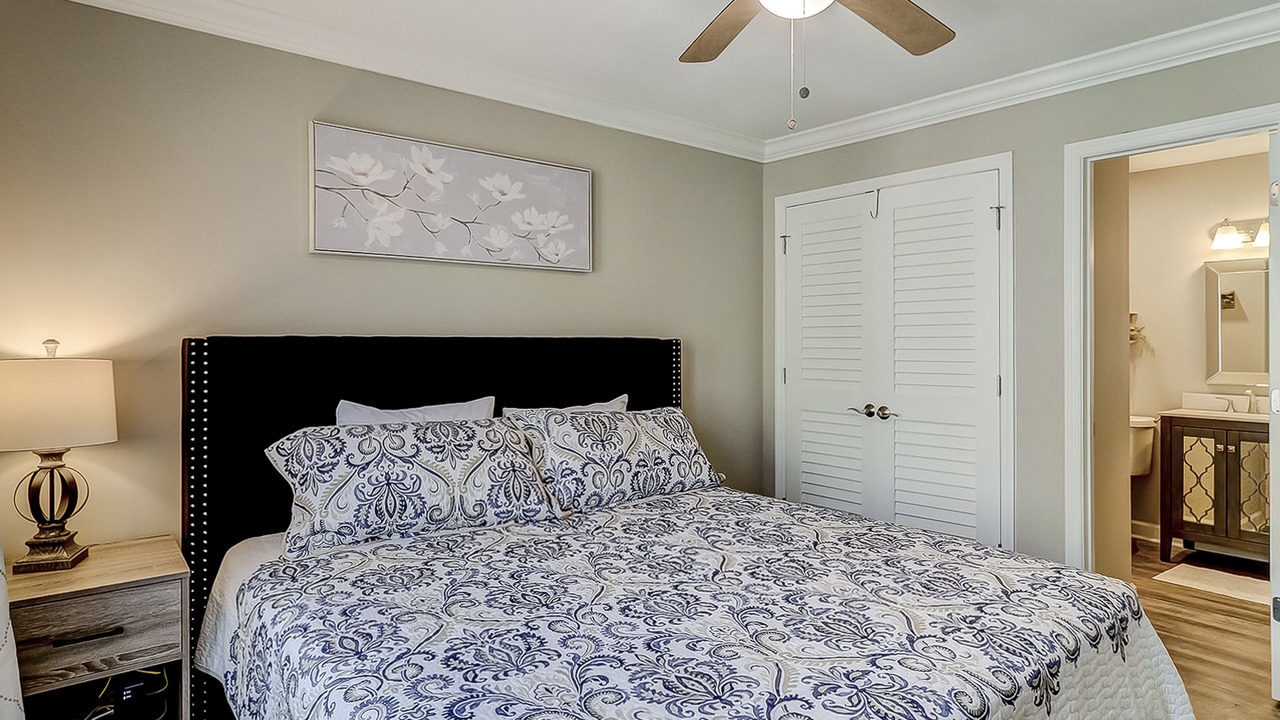 Photo of Bedroom in Palmetto Dunes