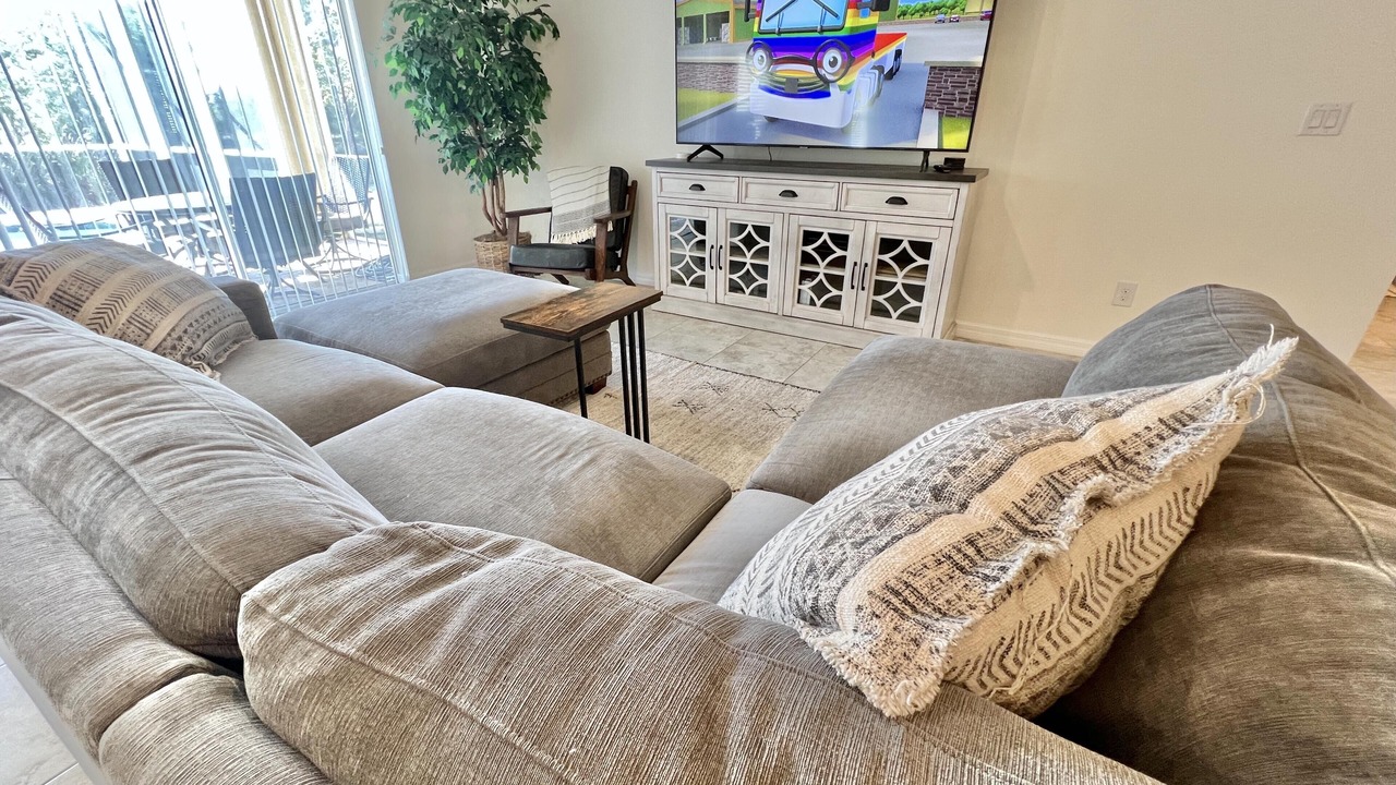 Photo of Livingroom in Trafalgar