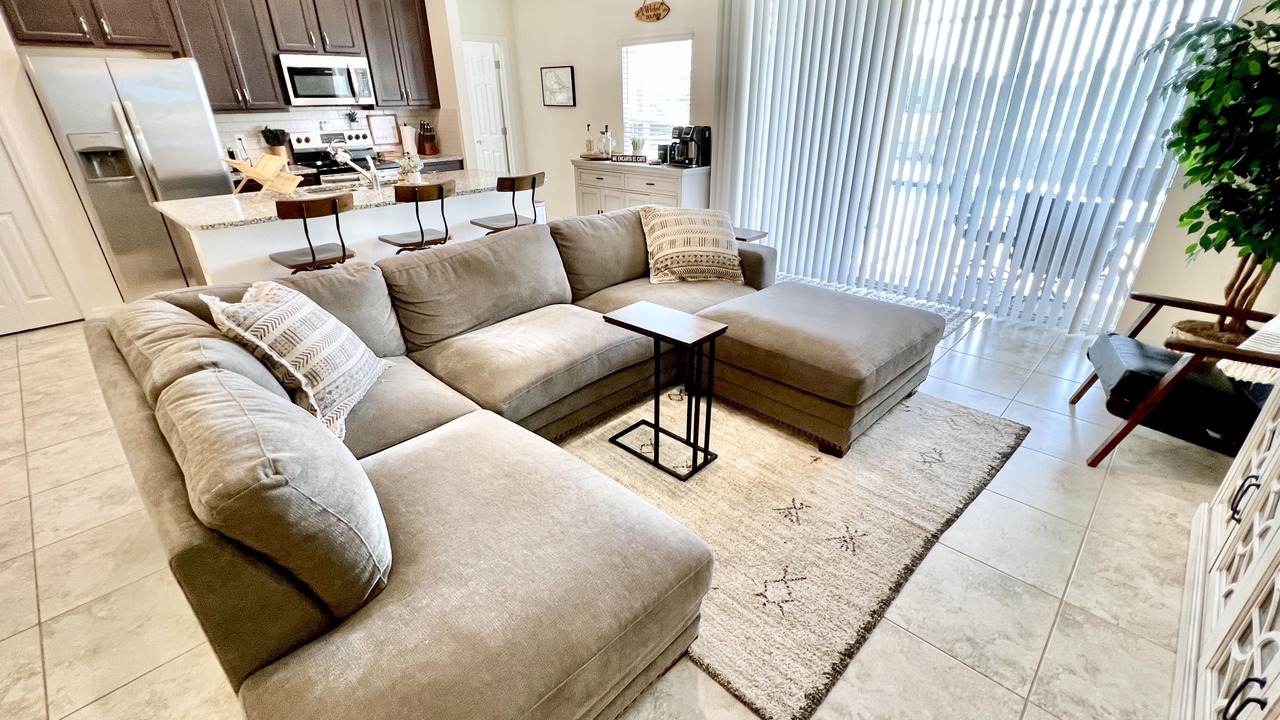 Photo of Livingroom in Trafalgar