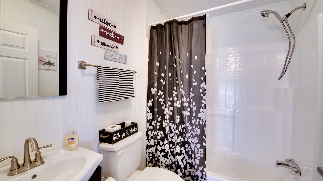 Photo of Bathroom in Sebastian