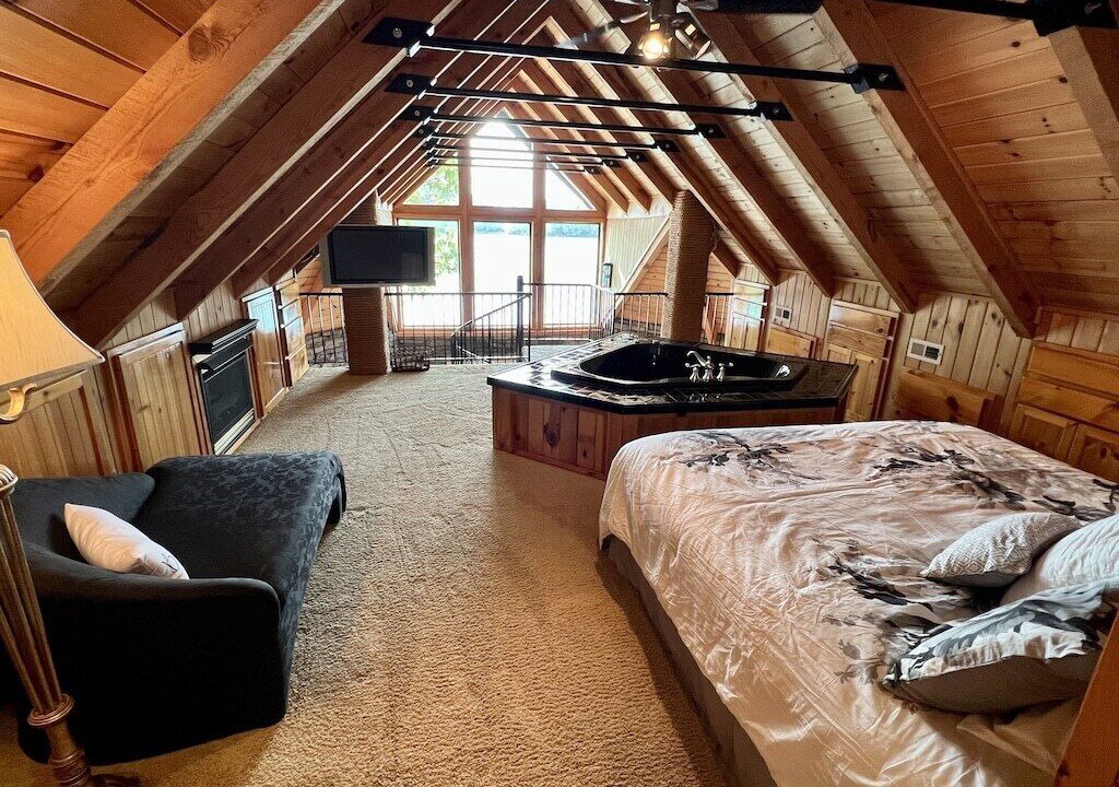 Photo of Bedroom in Six Mile