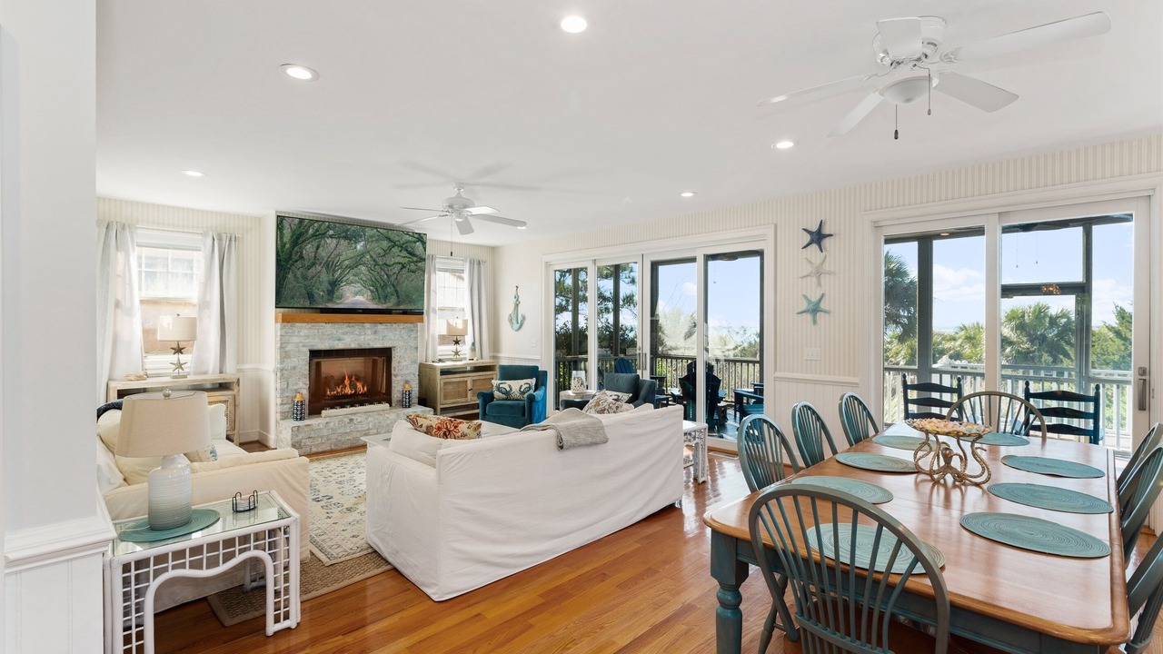 Photo of Livingroom in Edisto Island