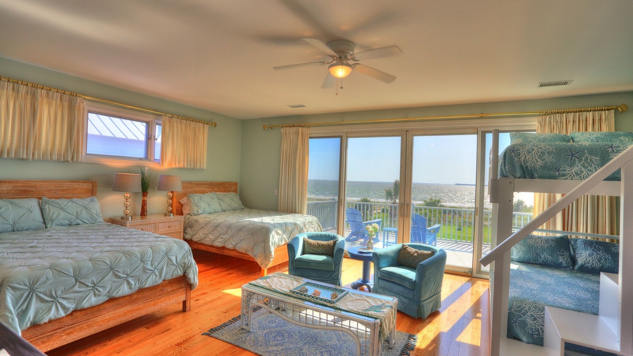 Photo of Others in Edisto Island