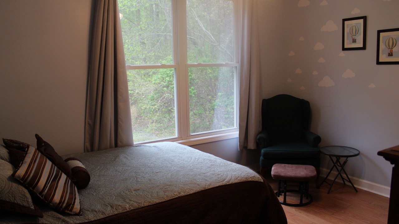 Photo of Bedroom in Greenwood
