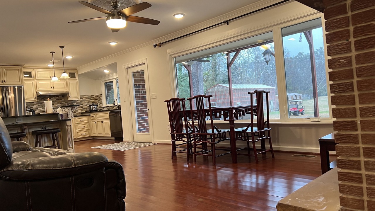 Photo of Livingroom in Summerville