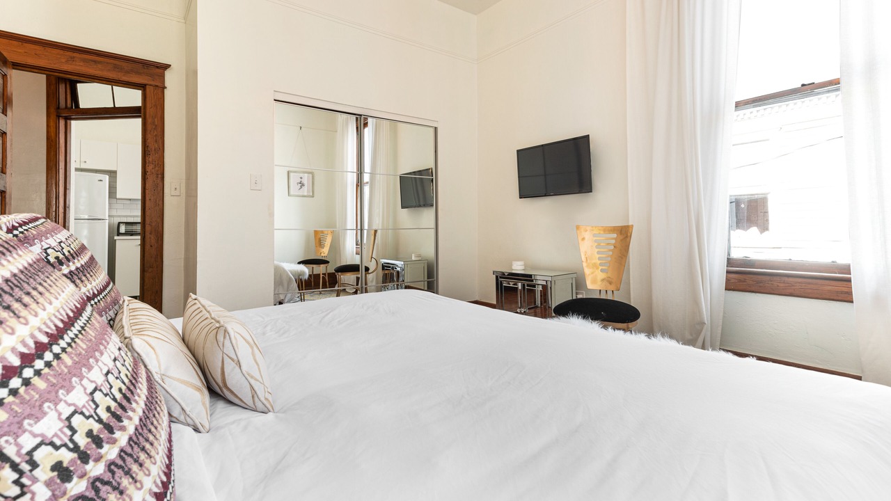 Photo of Bedroom in Savannah Victorian District