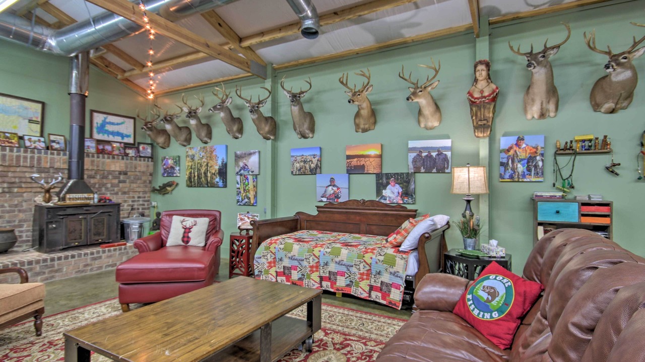 Photo of Bedroom in Saint Matthews