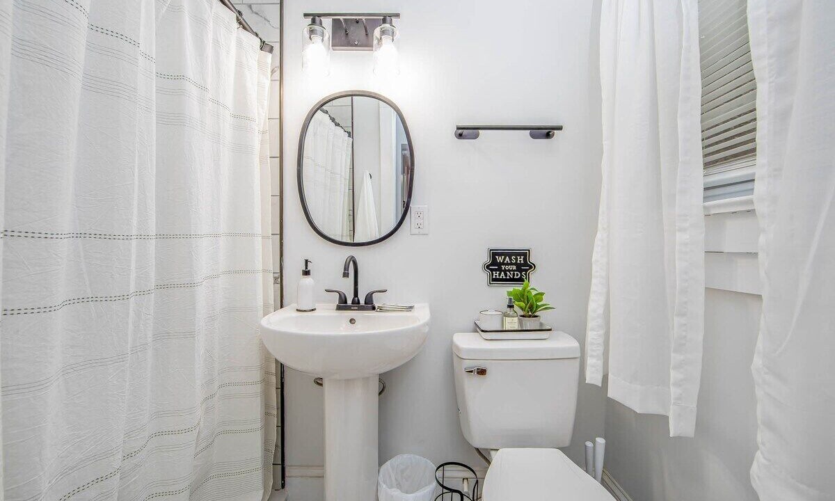 Photo of Bathroom in Terry Sanford