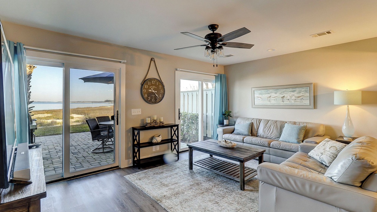 Photo of Livingroom in Harbour Town