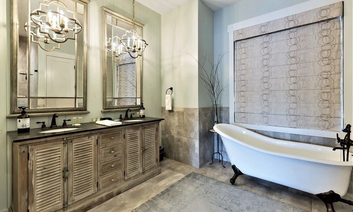 Photo of Bathroom in Turtlehead