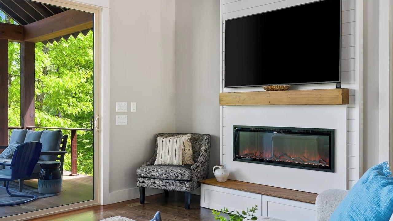 Photo of Livingroom in West Union