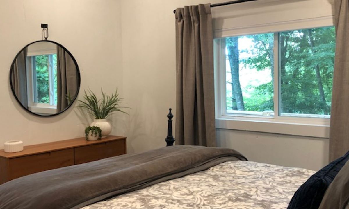 Photo of Bedroom in Cullowhee