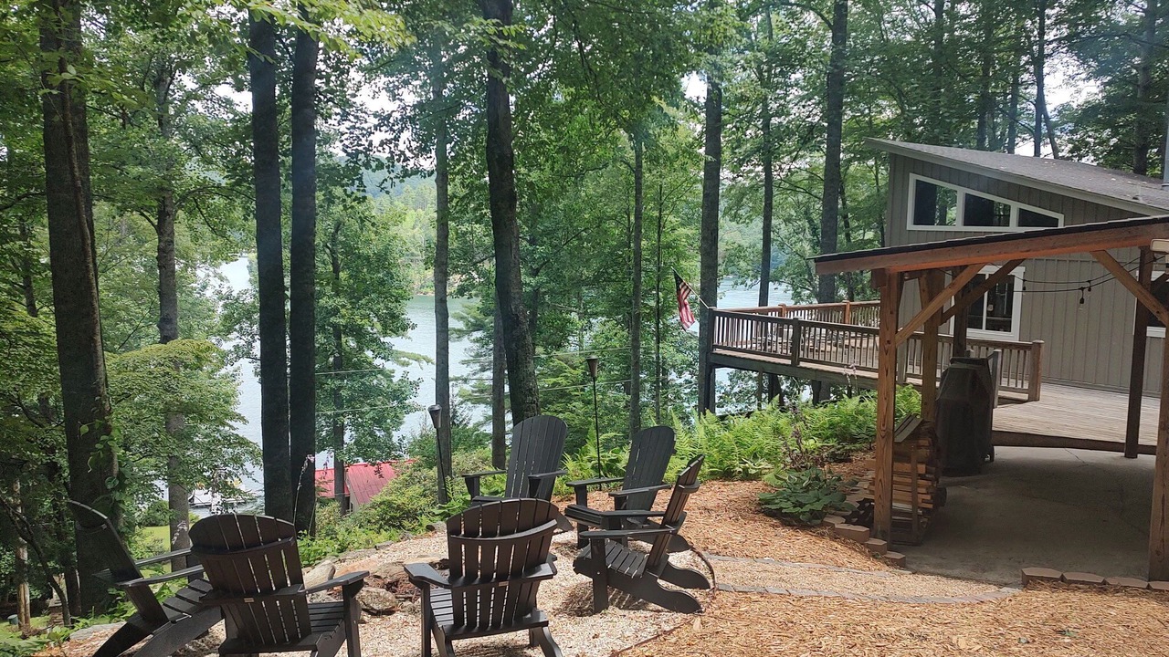 Photo of Patio Balcony in Cullowhee
