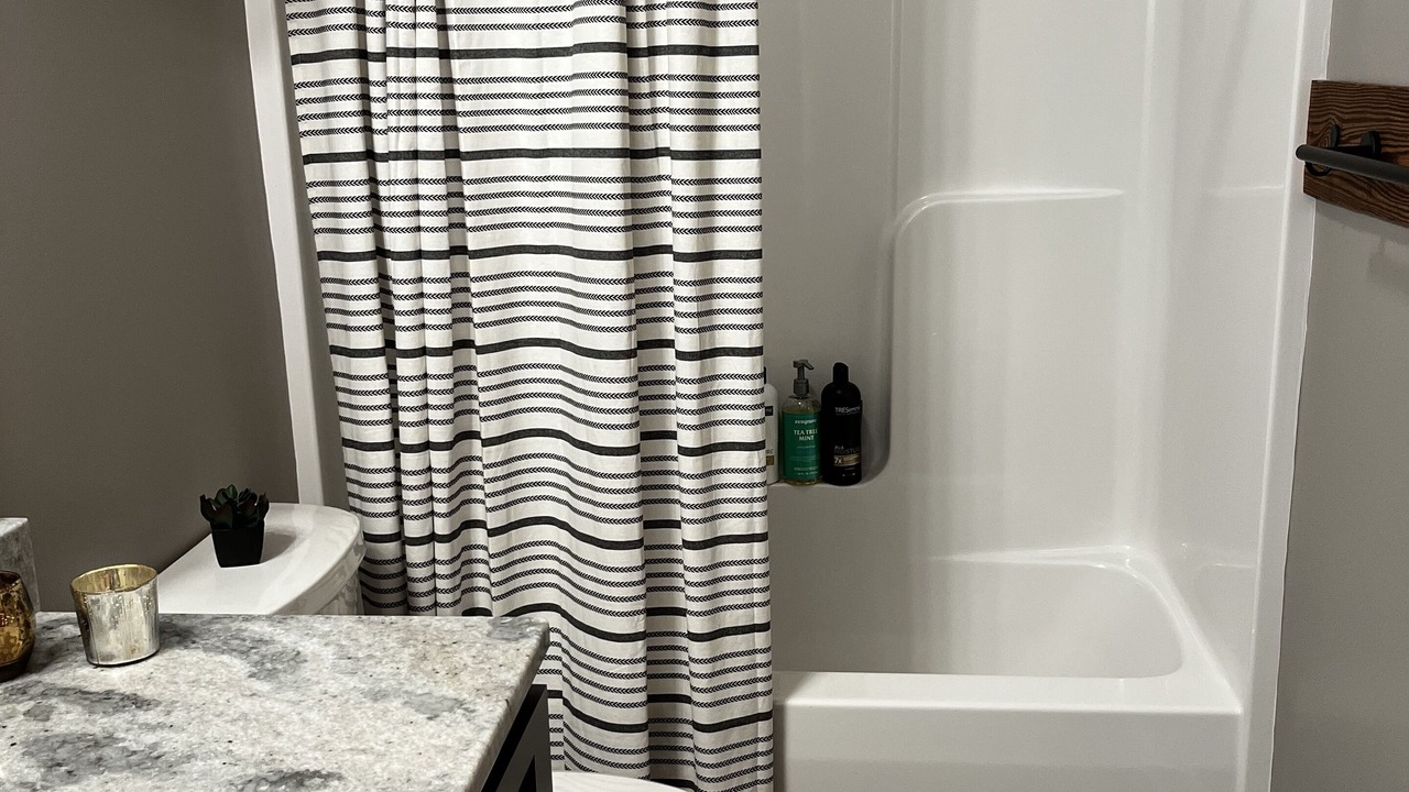 Photo of Bathroom in Martin