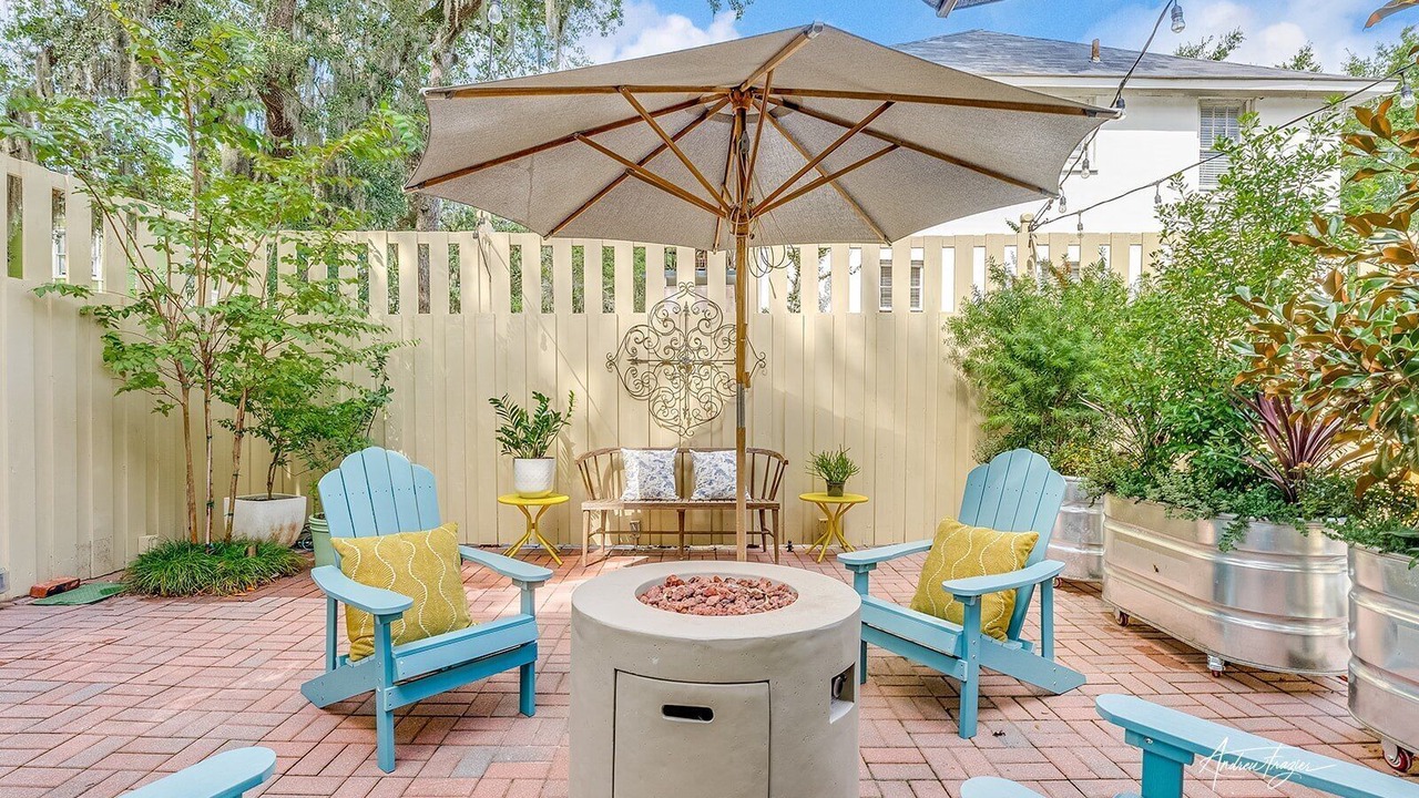 Photo of Patio Balcony in Metropolitan