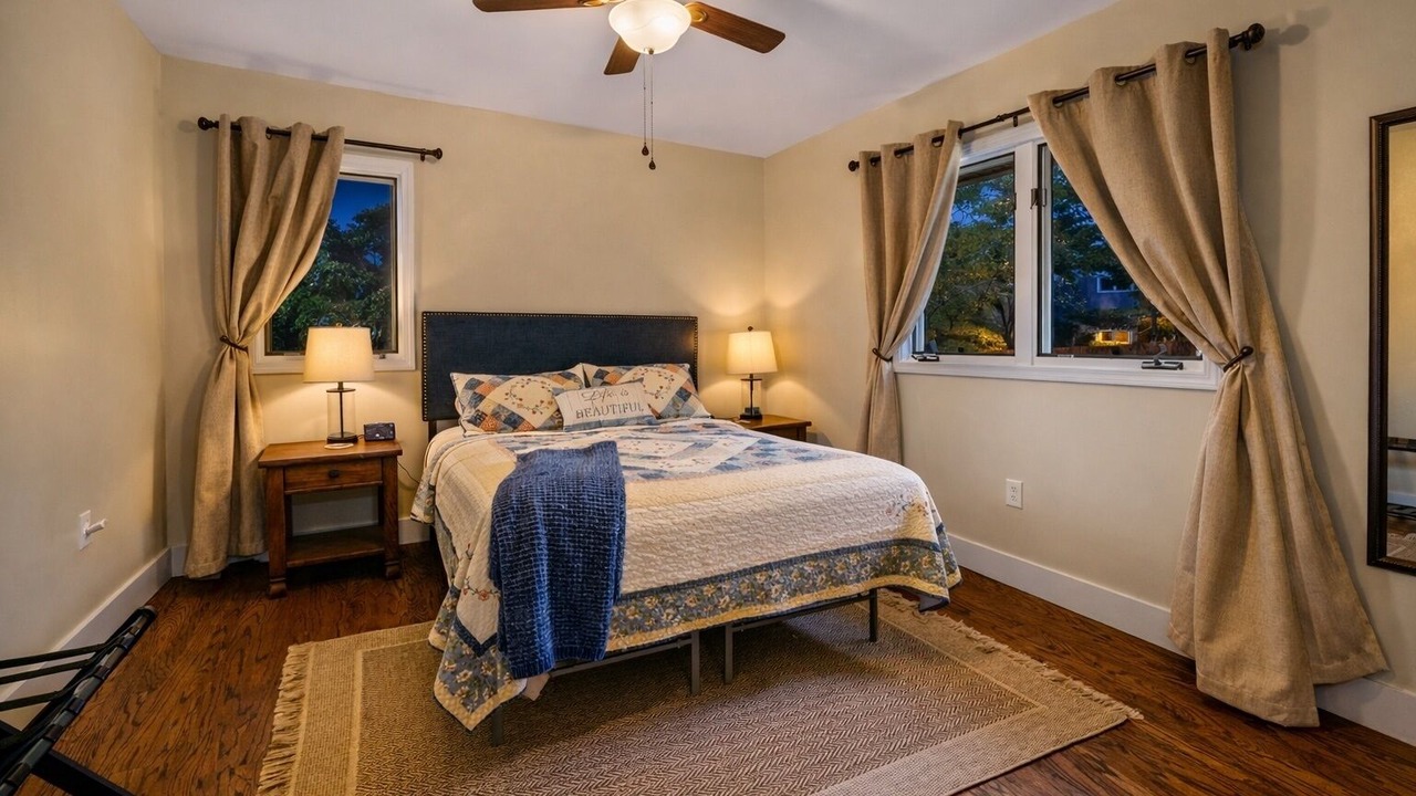 Photo of Bedroom in Seneca