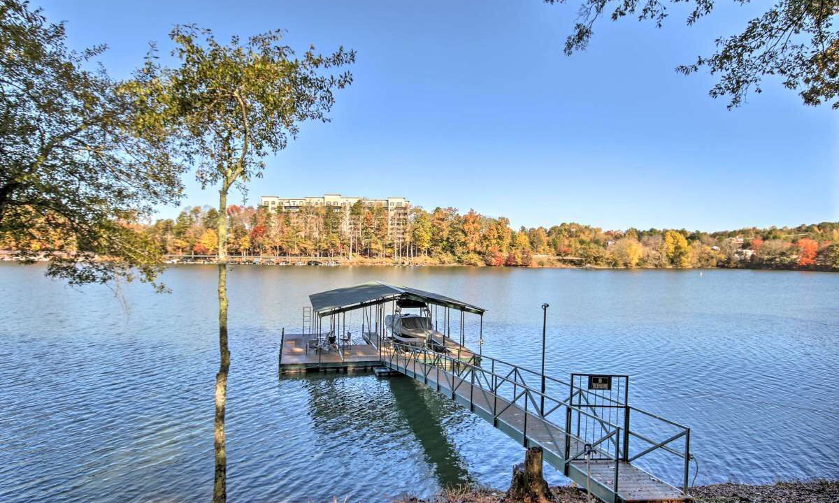 Photo of Outdoor in Northlake