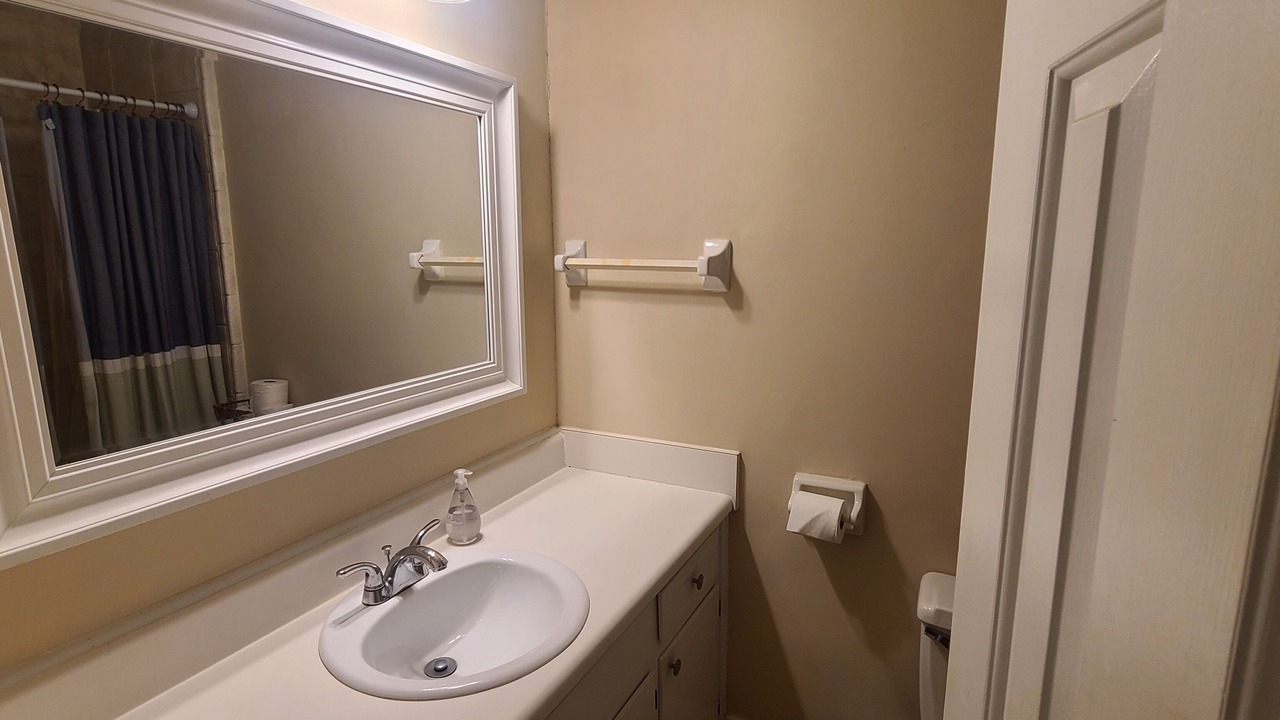 Photo of Bathroom in National Hills