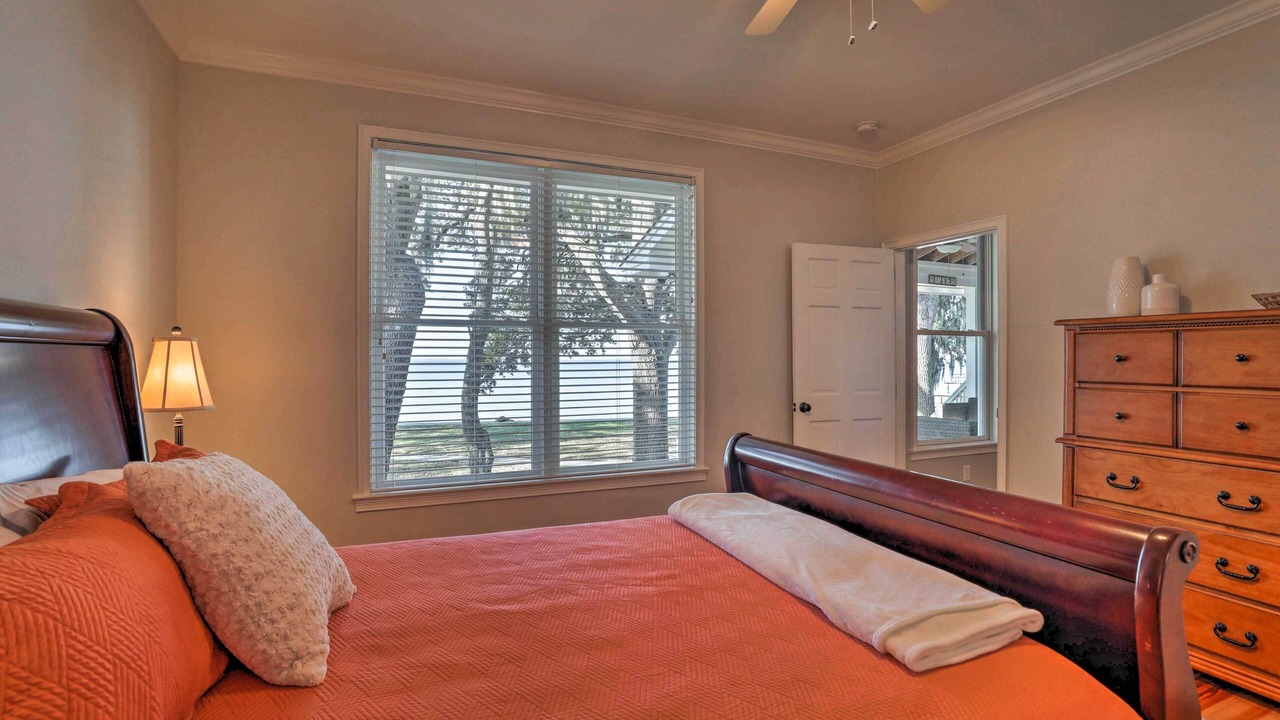 Photo of Bedroom in Russellville